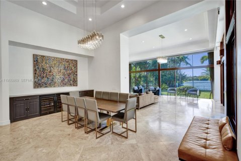 Villa ou maison à vendre à Weston, Floride: 7 chambres, 510.87 m2 № 2020052 - photo 9