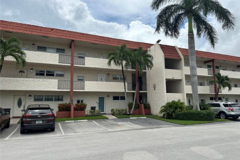 Condo in Pembroke Pines, Florida, 1 bedroom  № 1922288