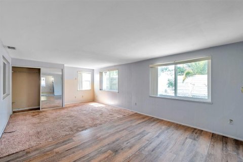 Casa en venta en New Port Richey, Florida, 2 dormitorios, 123 m2 № 1749528 - foto 21