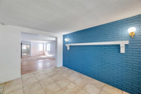 Casa en venta en New Port Richey, Florida, 2 dormitorios, 123 m2 № 1749528 - foto 17