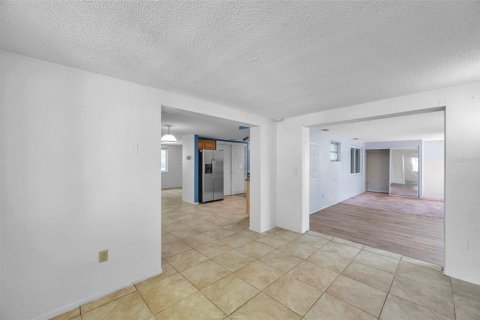 Casa en venta en New Port Richey, Florida, 2 dormitorios, 123 m2 № 1749528 - foto 20