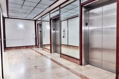 Снять в аренду кондоминиум в Авентура, Флорида 1 спальня, 99.03м2, № 2075919 - фото 17