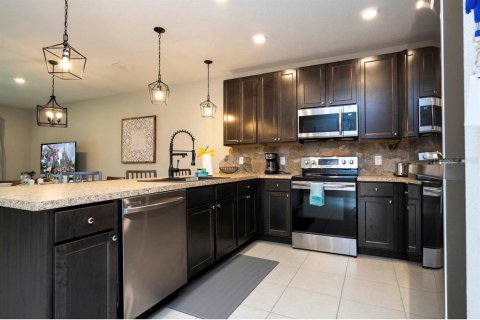 Touwnhouse à louer à Kissimmee, Floride: 3 chambres, 163.69 m2 № 2412608 - photo 7