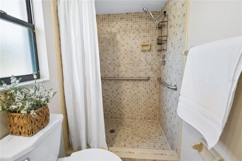 House in Keystone Heights, Florida 3 bedrooms, 116.5 sq.m. № 2114680 - photo 22