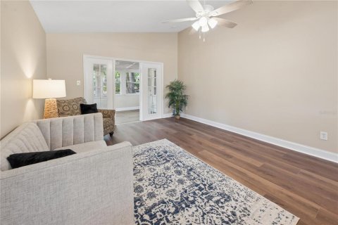 House in Keystone Heights, Florida 3 bedrooms, 116.5 sq.m. № 2114680 - photo 12