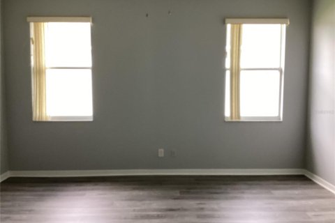 House in Kissimmee, Florida 4 bedrooms, 188.78 sq.m. № 1905897 - photo 13