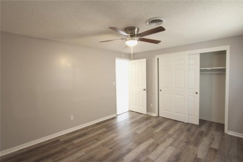 Apartamento en alquiler en Zephyrhills, Florida, 2 dormitorios, 78.97 m2 № 1722484 - foto 6