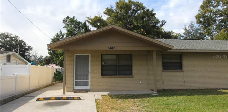 Apartamento en Zephyrhills, Florida 2 dormitorios, 78.97 m2 № 1722484