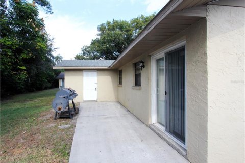 Apartamento en alquiler en Zephyrhills, Florida, 2 dormitorios, 78.97 m2 № 1722484 - foto 10