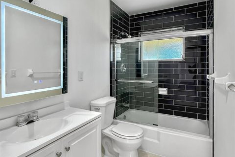 Купить кондоминиум в Уэст-Палм-Бич, Флорида 3 комнаты, 75.72м2, № 2083361 - фото 6