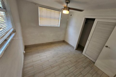 Appartement à louer à Dania Beach, Floride: 1 chambre, 55.74 m2 № 2023956 - photo 10