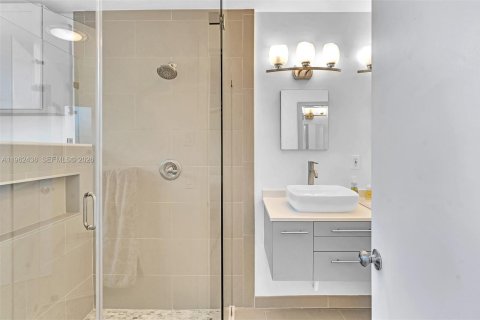 Купить виллу или дом в Холливуд, Флорида 3 спальни, 170.01м2, № 2023930 - фото 13