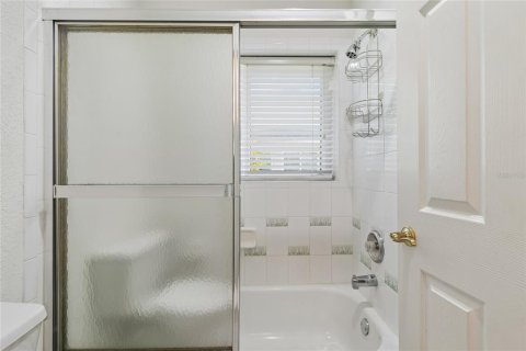 Villa ou maison à vendre à Palm Harbor, Floride: 4 chambres, 208.47 m2 № 2147908 - photo 30