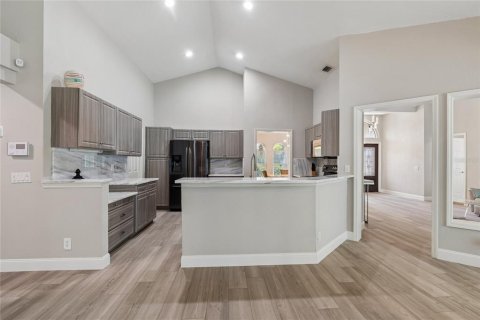 Villa ou maison à vendre à Palm Harbor, Floride: 4 chambres, 208.47 m2 № 2147908 - photo 9