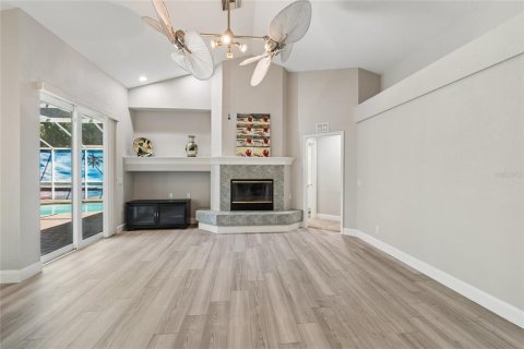 Villa ou maison à vendre à Palm Harbor, Floride: 4 chambres, 208.47 m2 № 2147908 - photo 18