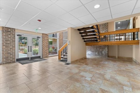 Condo in Palm Harbor, Florida, 2 bedrooms  № 1637307 - photo 3