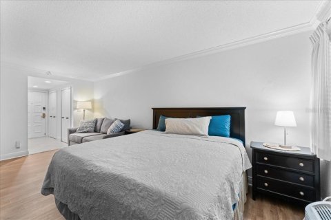 Condo in Palm Harbor, Florida, 2 bedrooms  № 1637307 - photo 27