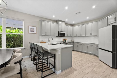 House in Nokomis, Florida 4 bedrooms, 239.87 sq.m. № 2306132 - photo 5
