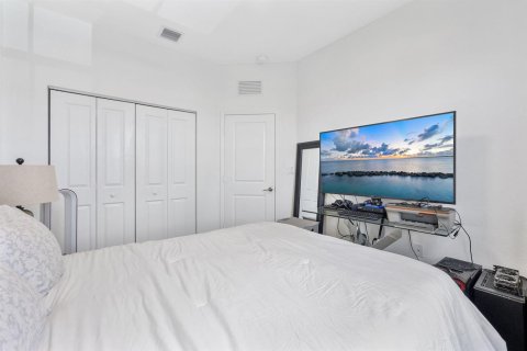 Touwnhouse à vendre à Homestead, Floride: 3 chambres, 157.47 m2 № 2323721 - photo 16