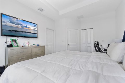 Touwnhouse à vendre à Homestead, Floride: 3 chambres, 157.47 m2 № 2323721 - photo 10