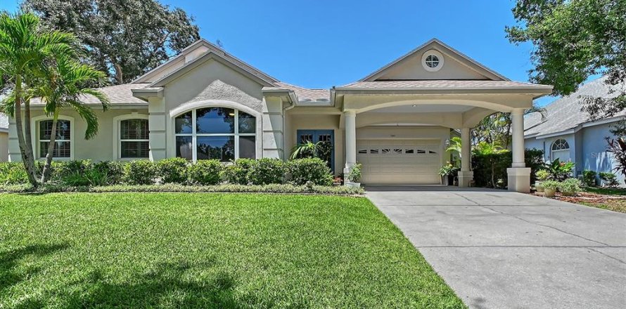 House in Bradenton, Florida 4 bedrooms, 197.23 sq.m. № 1751181