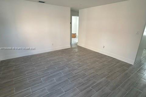 Villa ou maison à louer à Miami, Floride: 2 chambres, 153.29 m2 № 1977121 - photo 2