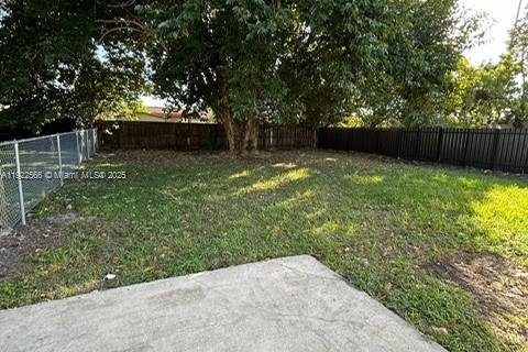 Villa ou maison à louer à Miami, Floride: 2 chambres, 153.29 m2 № 1977121 - photo 7