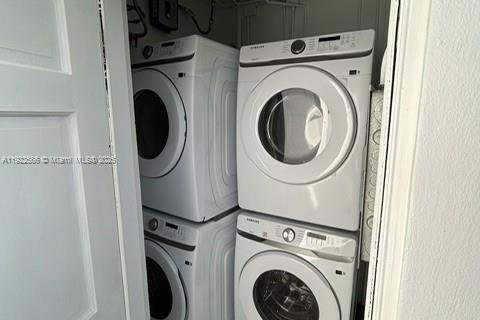 Villa ou maison à louer à Miami, Floride: 2 chambres, 153.29 m2 № 1977121 - photo 15