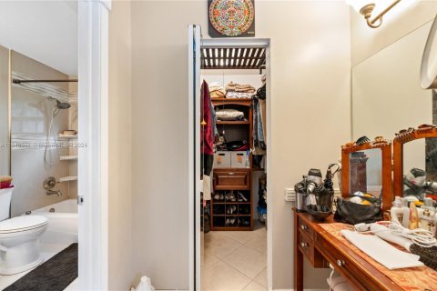 Купить виллу или дом в Хомстед, Флорида 4 спальни, 163.14м2, № 2023027 - фото 18