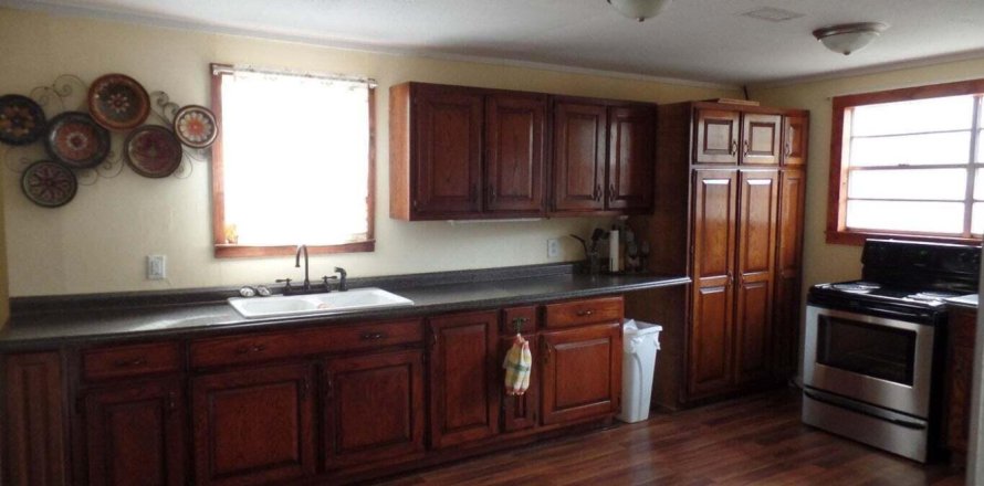 Casa en Crestview, Florida 5 dormitorios, 214.05 m2 № 562058