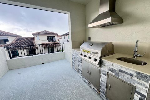 Adosado en alquiler en Doral, Florida, 3 dormitorios, 173.36 m2 № 2011808 - foto 24