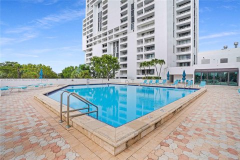 Copropriété à vendre à Aventura, Floride: 2 chambres, 113.81 m2 № 1836214 - photo 19