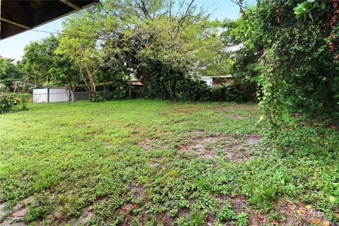 Купить виллу или дом в Помпано-Бич, Флорида 4 спальни, 83.61м2, № 1926370 - фото 19