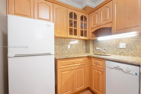 Condo in Fort Lauderdale, Florida, 1 bedroom  № 1735794 - photo 7