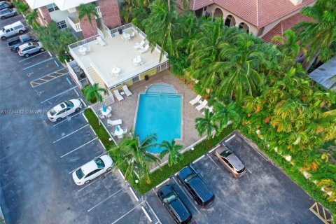 Condo in Fort Lauderdale, Florida, 1 bedroom  № 1735794 - photo 29