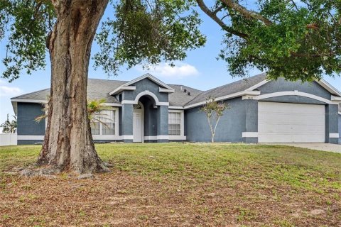 Casa en venta en Davenport, Florida, 3 dormitorios, 156.54 m2 № 2126612 - foto 2