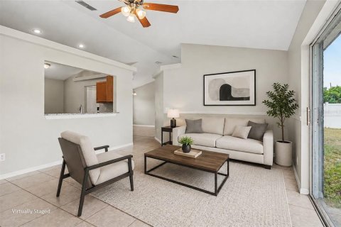 Casa en venta en Davenport, Florida, 3 dormitorios, 156.54 m2 № 2126612 - foto 6