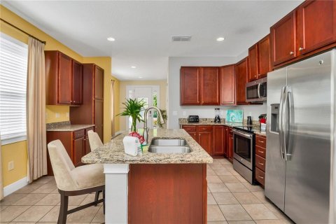 Villa ou maison à louer à Kissimmee, Floride: 8 chambres, 316.98 m2 № 2218158 - photo 24