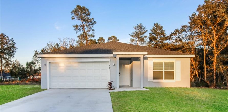 Villa ou maison à Ocala, Floride 4 chambres, 163.6 m2 № 2129116