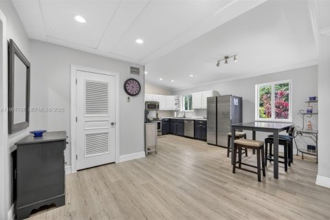 House in Homestead, Florida 4 bedrooms, 193.61 sq.m. № 2067030 - photo 18