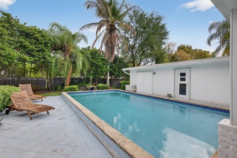 House in Homestead, Florida 4 bedrooms, 193.61 sq.m. № 2067030 - photo 14