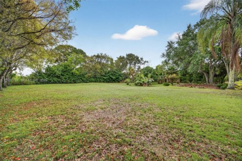 House in Homestead, Florida 4 bedrooms, 193.61 sq.m. № 2067030 - photo 6