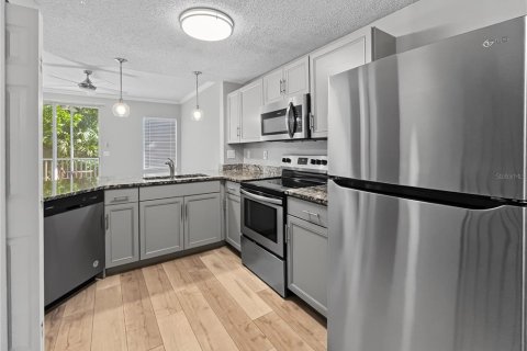 Condominio en alquiler en Sarasota, Florida, 1 dormitorio, 95.88 m2 № 2322807 - foto 15