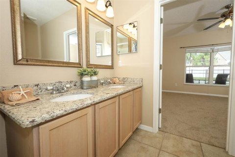 House in Orlando, Florida 4 bedrooms, 177.35 sq.m. № 1872895 - photo 29
