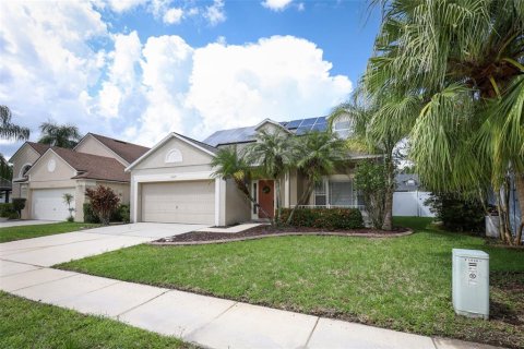 House in Orlando, Florida 4 bedrooms, 177.35 sq.m. № 1872895 - photo 3