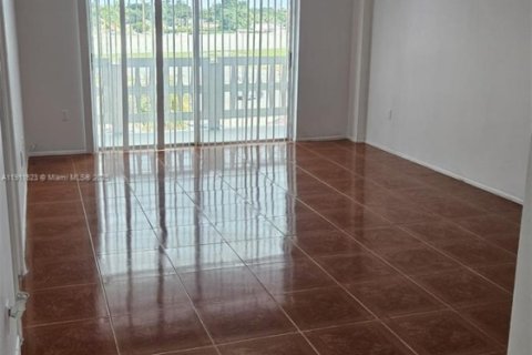 Condo in Miami, Florida, 1 bedroom  № 1971482