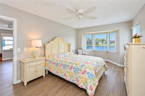 Condo in Bradenton, Florida, 2 bedrooms  № 2414097 - photo 21