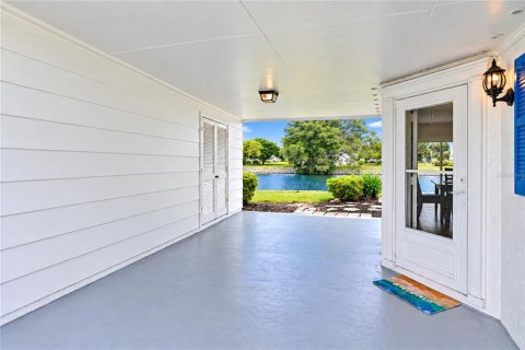 Condo in Bradenton, Florida, 2 bedrooms  № 2414097 - photo 7