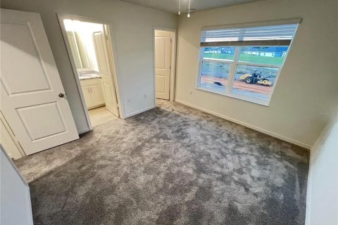 Снять в аренду таунхаус в Дэвенпорт, Флорида 3 спальни, 134.34м2, № 1759384 - фото 6