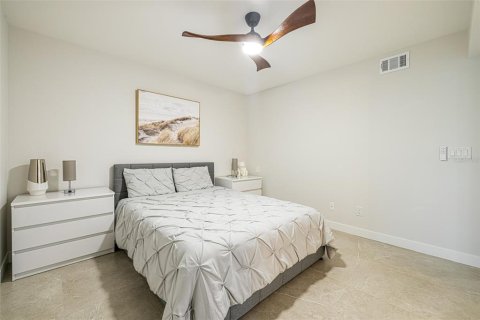 Condominio en alquiler en Fort Myers, Florida, 3 dormitorios, 124.12 m2 № 1593009 - foto 14